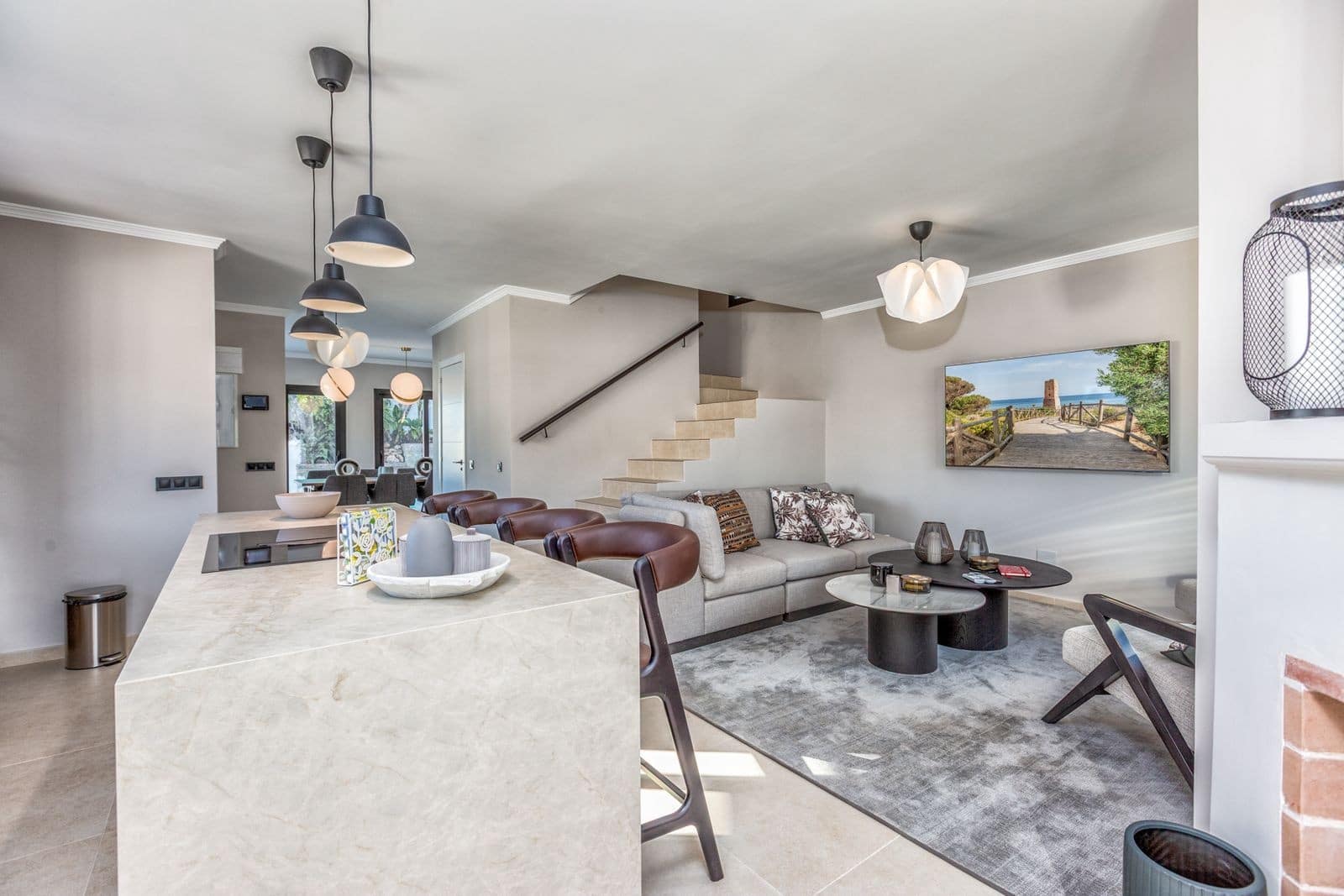 5 soverom Villa til salgs i Fuengirola med svømmebasseng garasje - € 1 495 000 (Ref: 10115629)