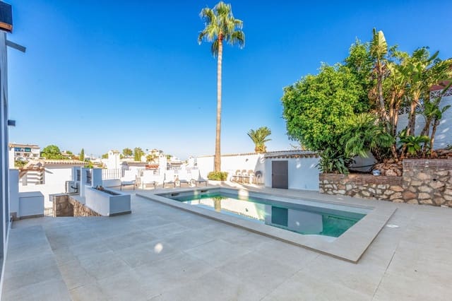 5 soverom Villa til salgs i Torreblanca, Fuengirola med svømmebasseng garasje - € 1 495 000 (Ref: 10115629)