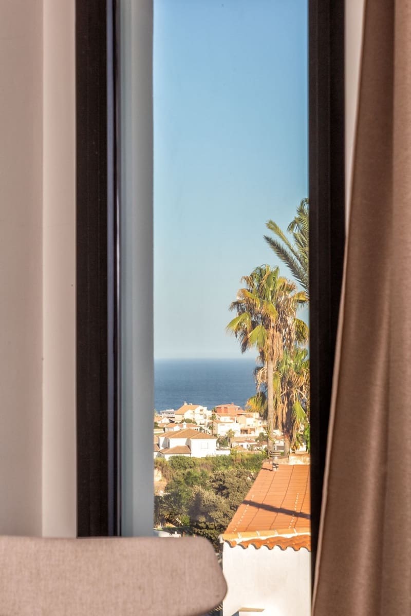 5 soverom Villa til salgs i Fuengirola med svømmebasseng garasje - € 1 495 000 (Ref: 10115629)