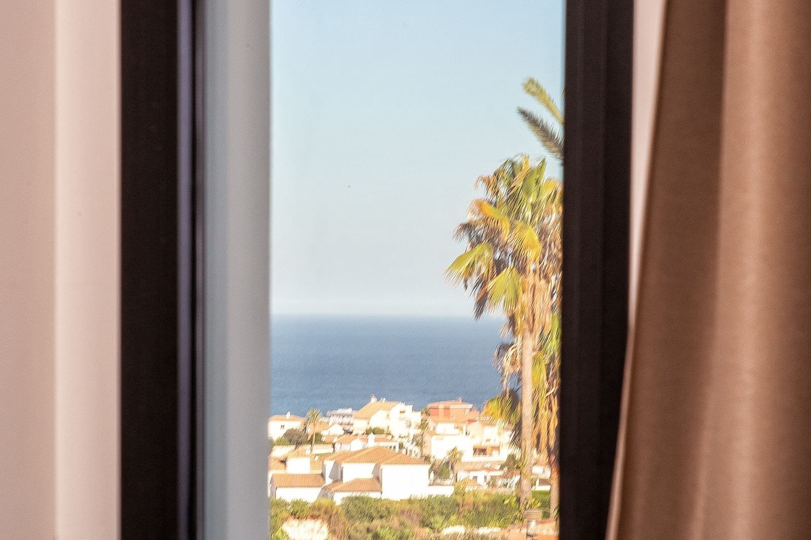 5 soverom Villa til salgs i Fuengirola med svømmebasseng garasje - € 1 495 000 (Ref: 10115629)