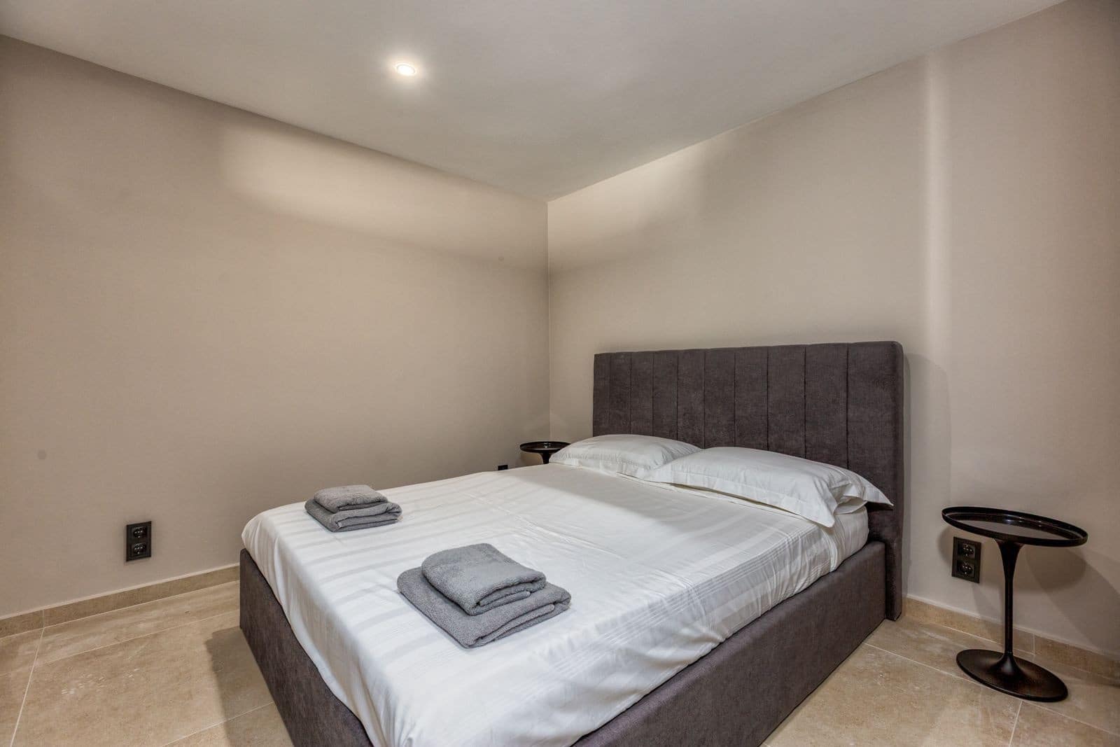 5 soverom Villa til salgs i Fuengirola med svømmebasseng garasje - € 1 495 000 (Ref: 10115629)