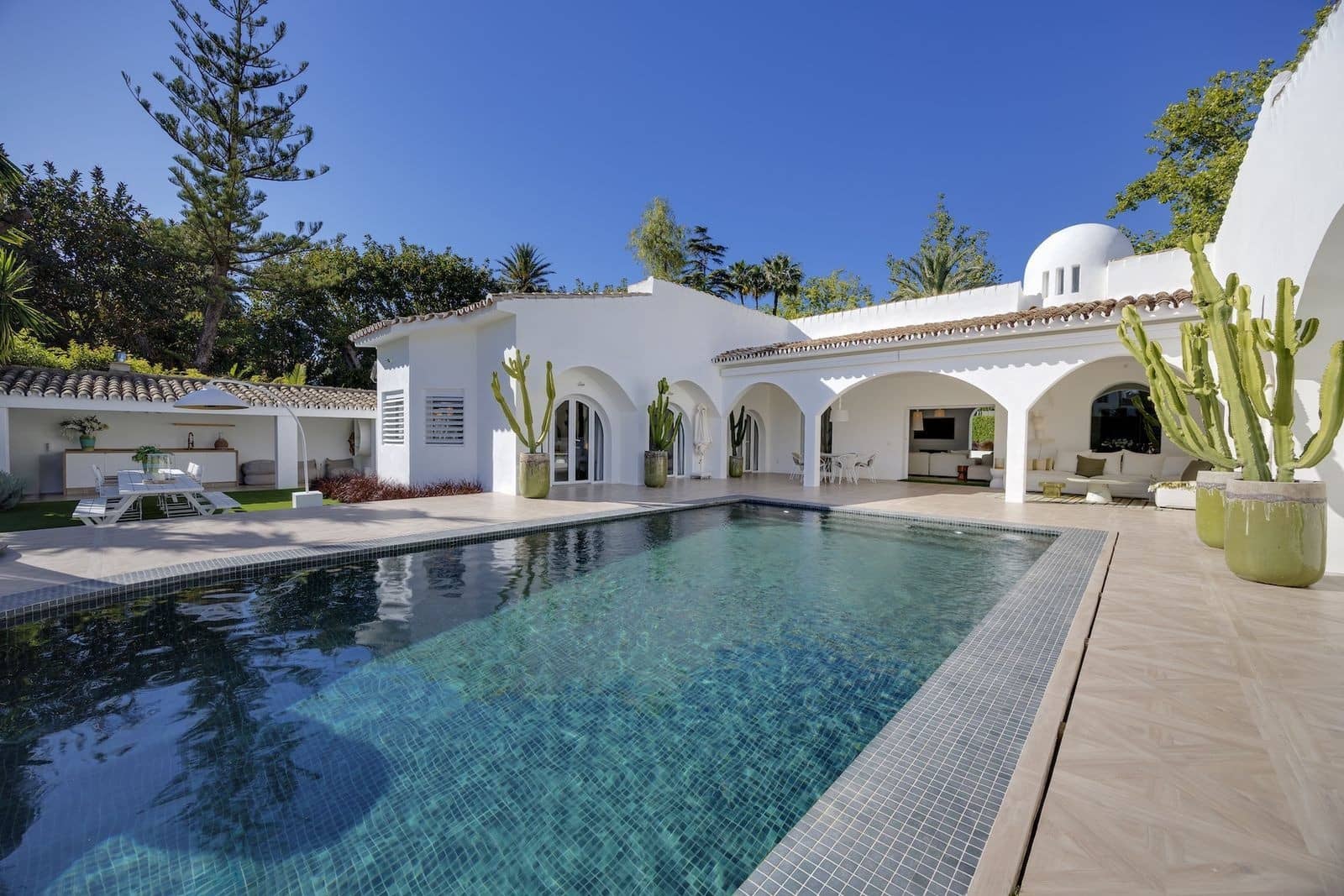5 camera da letto Villa in vendita in Guadalmina con piscina garage - 3.250.000 € (Rif: 10115630)