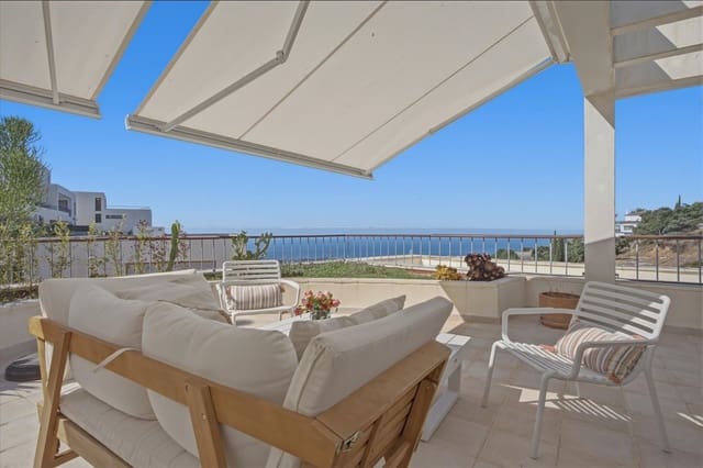 3 quarto Penthouse para venda em Marbella com piscina garagem - 795 000 € (Ref: 10115631)