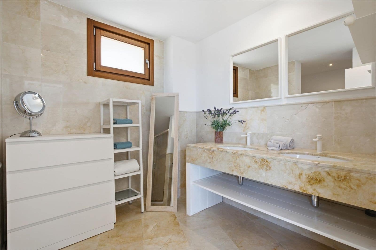 3 quarto Penthouse para venda em Marbella com piscina garagem - 795 000 € (Ref: 10115631)