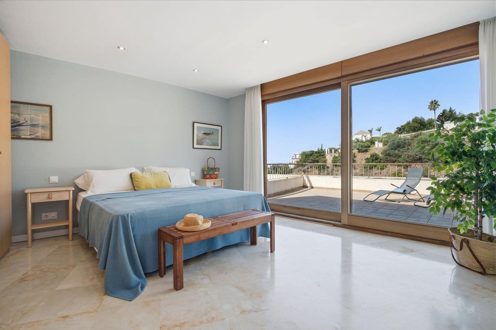 3 quarto Penthouse para venda em Marbella com piscina garagem - 795 000 € (Ref: 10115631)