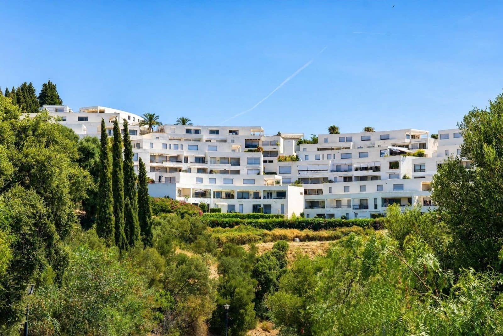 3 quarto Penthouse para venda em Marbella com piscina garagem - 795 000 € (Ref: 10115631)
