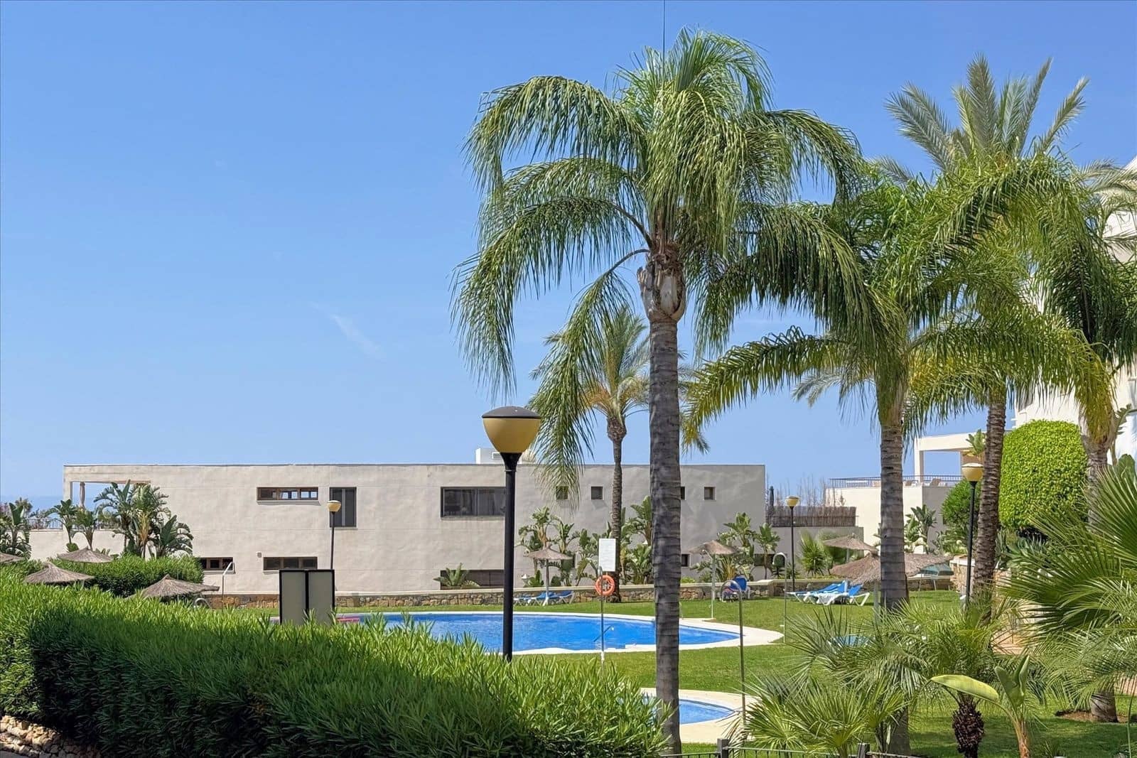 3 quarto Penthouse para venda em Marbella com piscina garagem - 795 000 € (Ref: 10115631)
