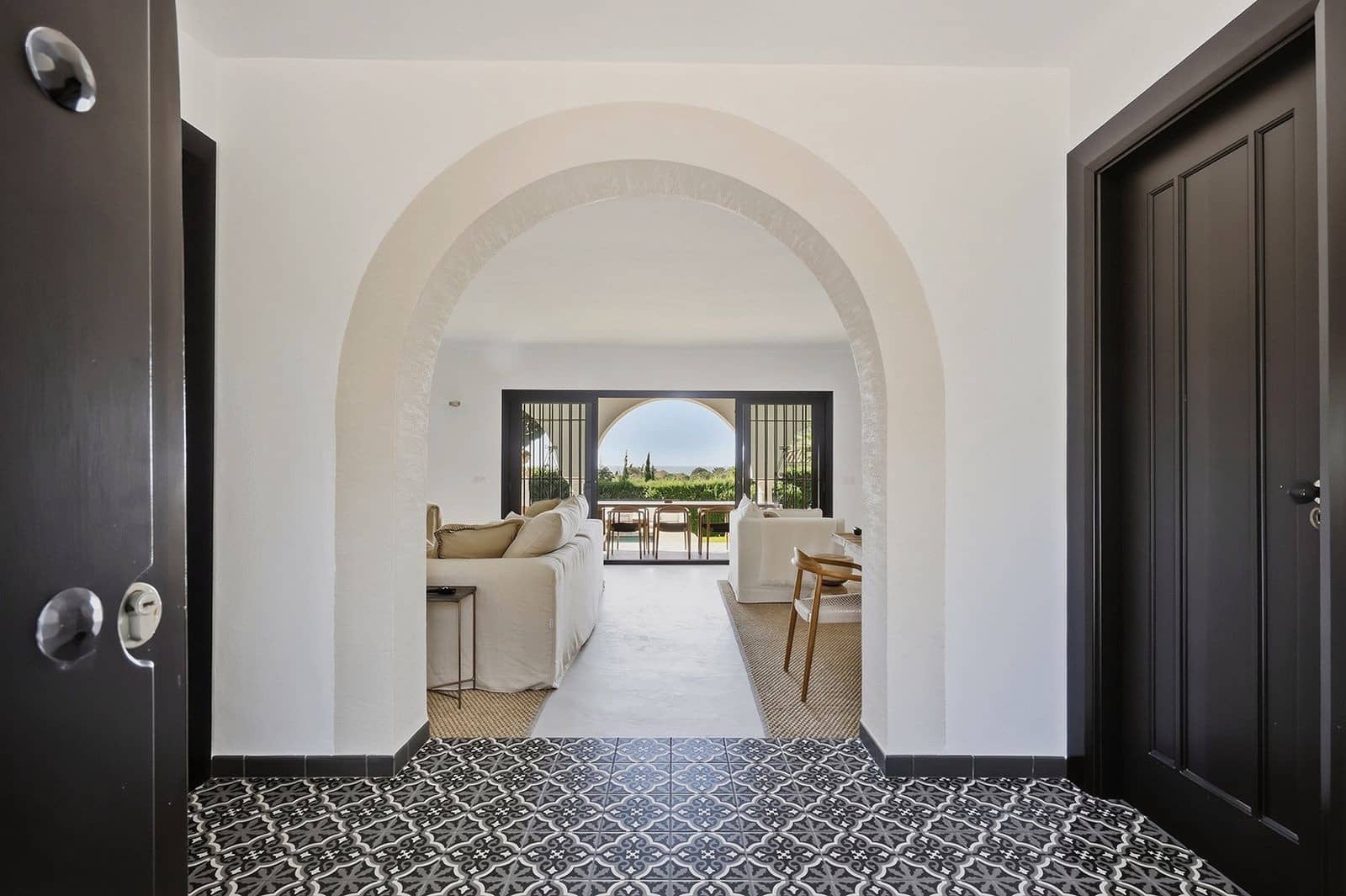 5 soverom Villa til salgs i Marbella med svømmebasseng garasje - € 2 395 000 (Ref: 10119701)