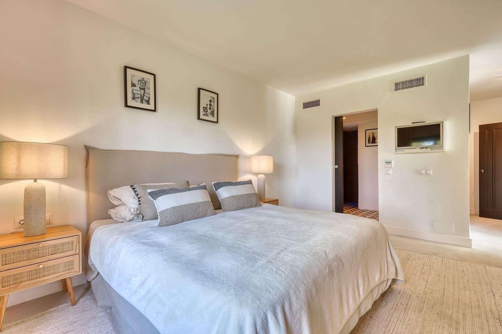 5 soverom Villa til salgs i Marbella med svømmebasseng garasje - € 2 395 000 (Ref: 10119701)