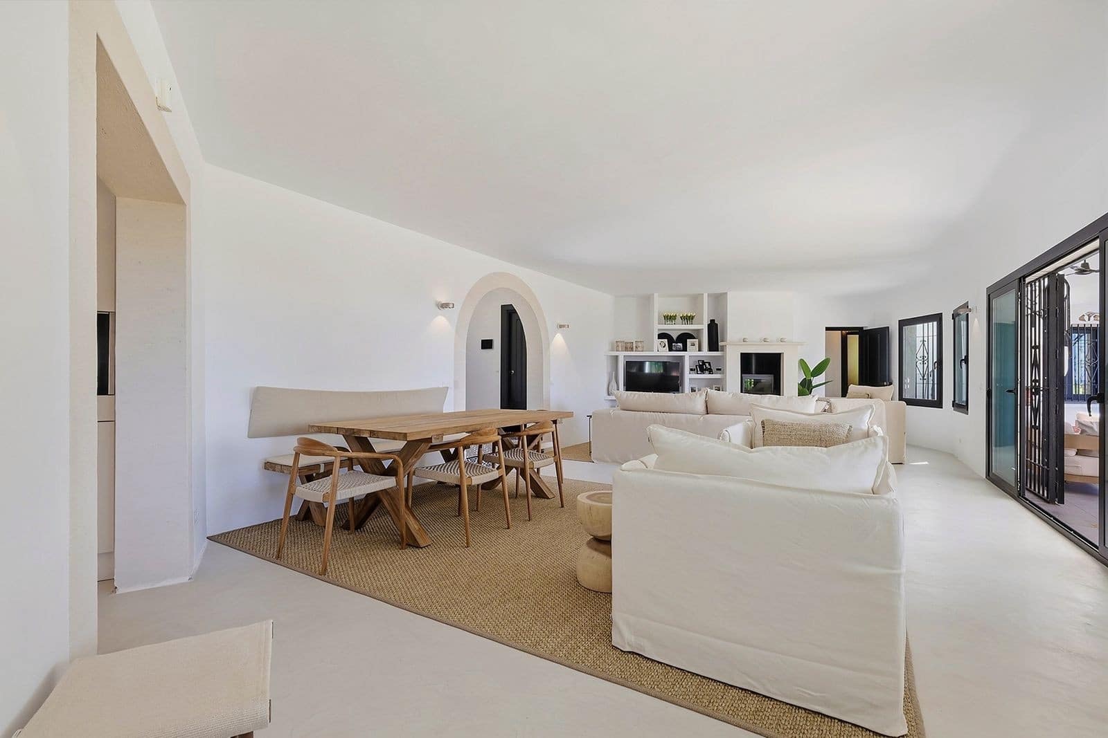 5 soverom Villa til salgs i Marbella med svømmebasseng garasje - € 2 395 000 (Ref: 10119701)