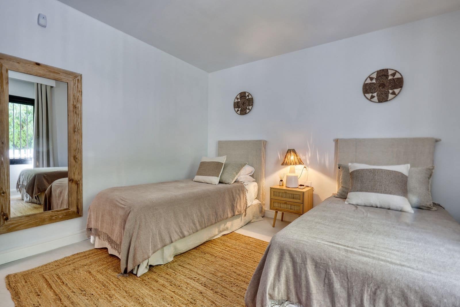 5 soverom Villa til salgs i Marbella med svømmebasseng garasje - € 2 395 000 (Ref: 10119701)
