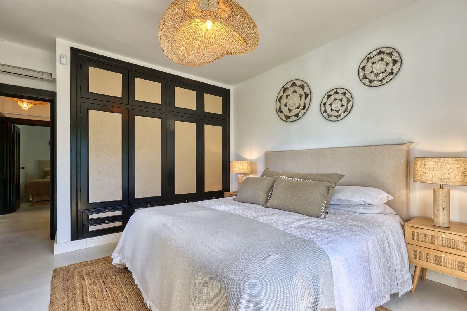 5 soverom Villa til salgs i Marbella med svømmebasseng garasje - € 2 395 000 (Ref: 10119701)