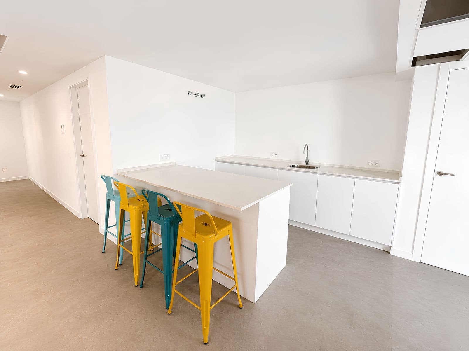 3 makuuhuone Huoneisto myytävänä paikassa La Cala de Mijas mukana uima-altaan 
autotalli - 895 000 € (Ref: 10124278)