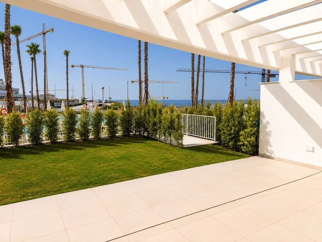 3 makuuhuone Huoneisto myytävänä paikassa La Cala de Mijas, Mijas mukana uima-altaan 
autotalli - 895 000 € (Ref: 10124278)