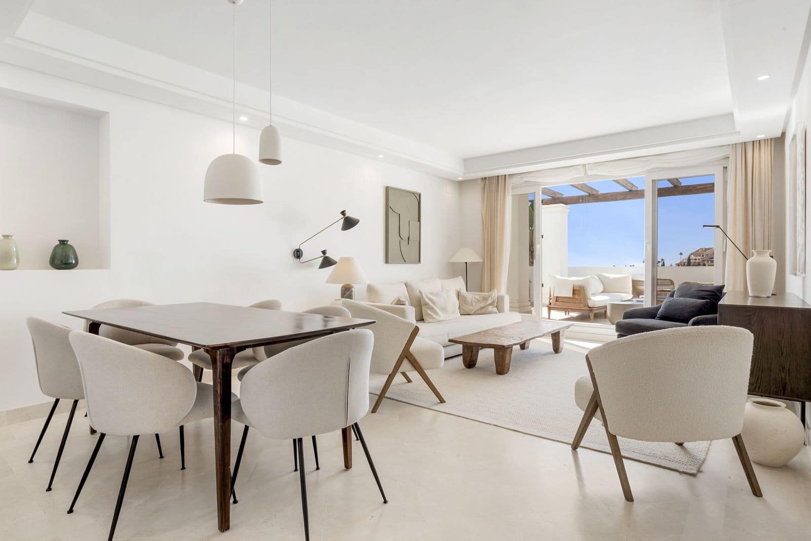 3 bedroom Apartment for sale in Marbella with pool garage - € 849,000 (Ref: 10124280)