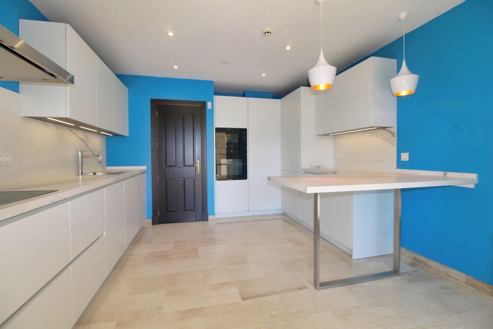 4 slaapkamer Villa te koop in Guadalmina met zwembad garage - € 1.900.000 (Ref: 10124285)
