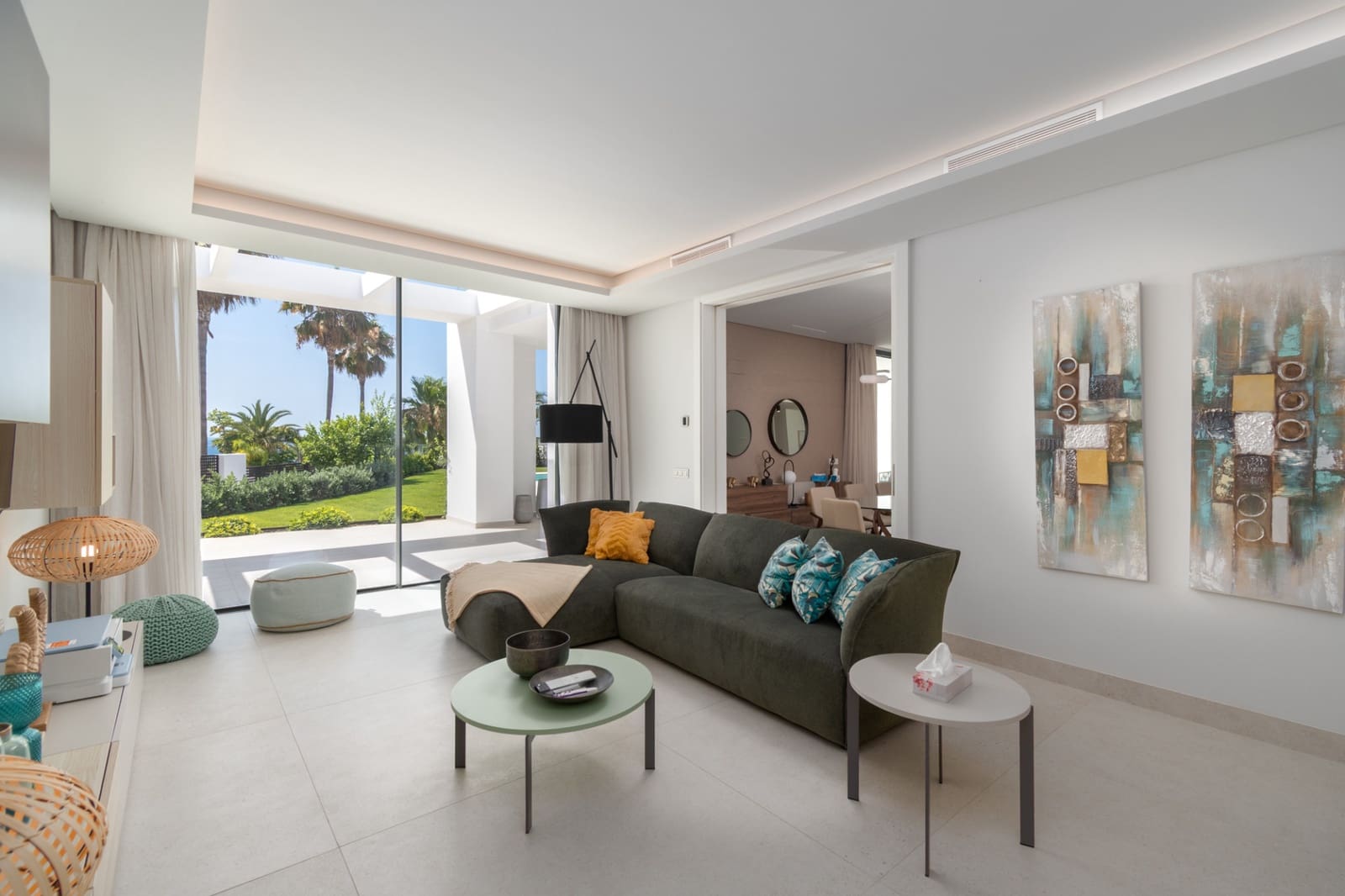 5 bedroom Villa for sale in Marbella with pool garage - € 5,200,000 (Ref: 10124286)