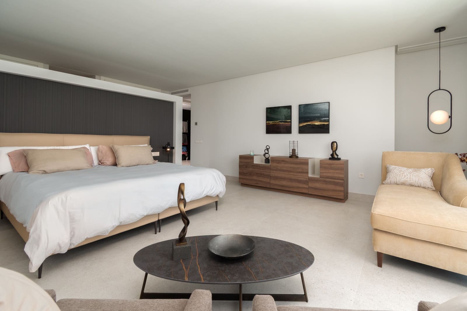 5 bedroom Villa for sale in Marbella with pool garage - € 5,200,000 (Ref: 10124286)