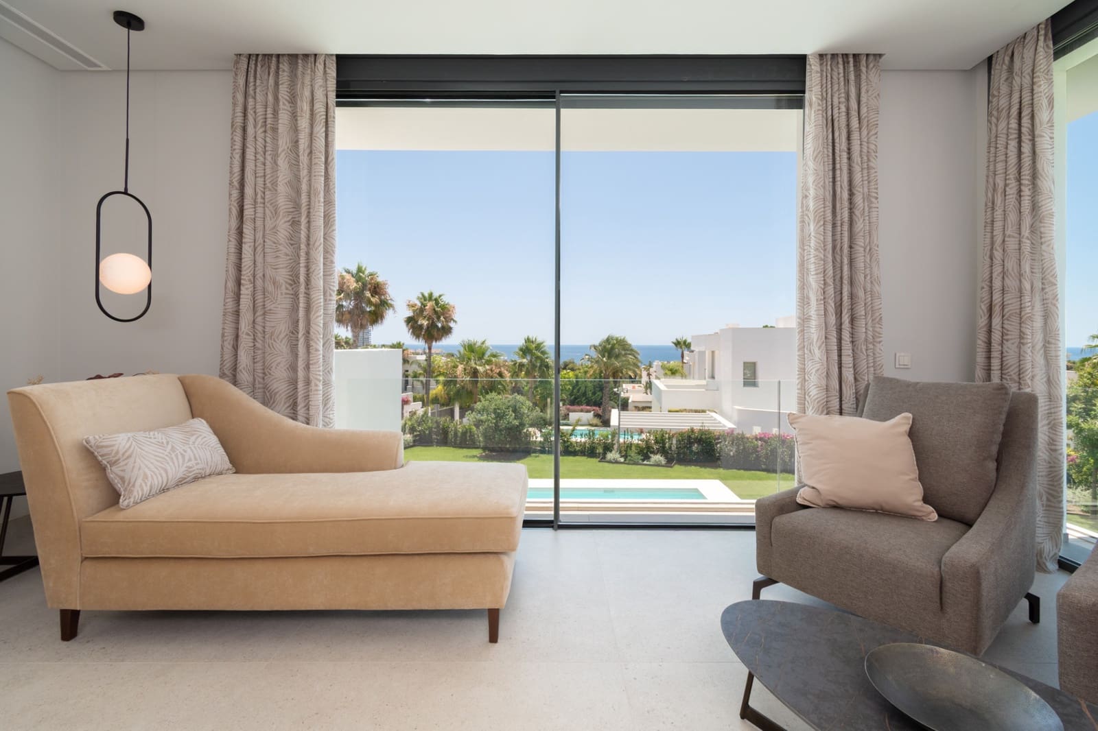 5 bedroom Villa for sale in Marbella with pool garage - € 5,200,000 (Ref: 10124286)