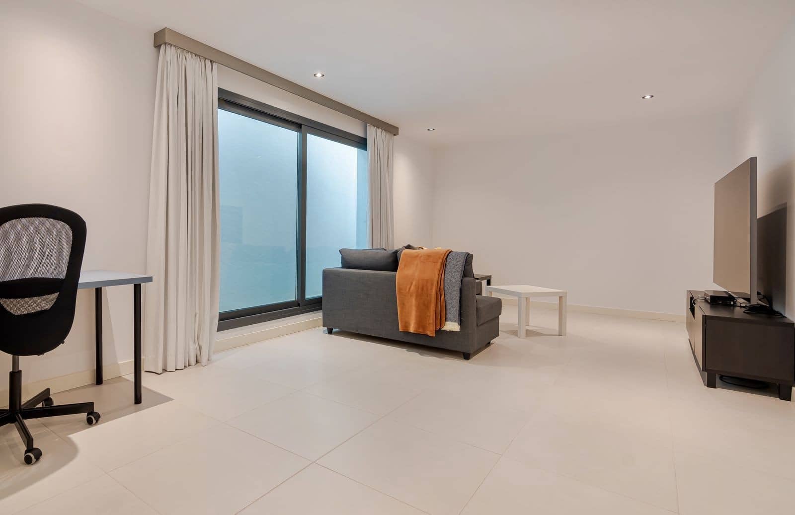 4 slaapkamer Villa te koop in Calahonda met zwembad garage - € 1.995.000 (Ref: 10129072)