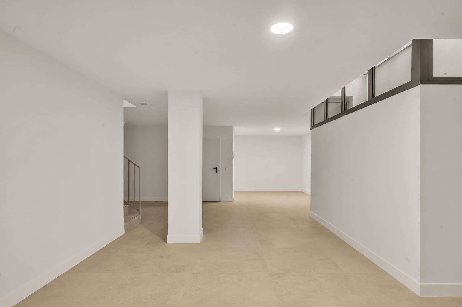 4 bedroom Apartment for sale in Marbella with pool garage - € 1,695,000 (Ref: 10131426)