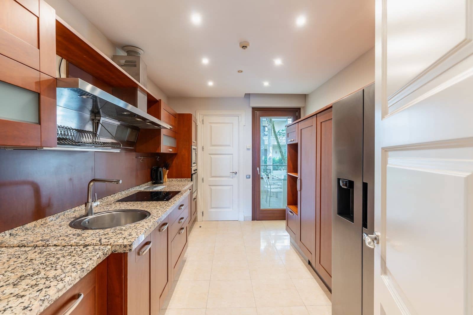 3 bedroom Apartment for sale in Marbella with pool garage - € 3,600,000 (Ref: 10139443)