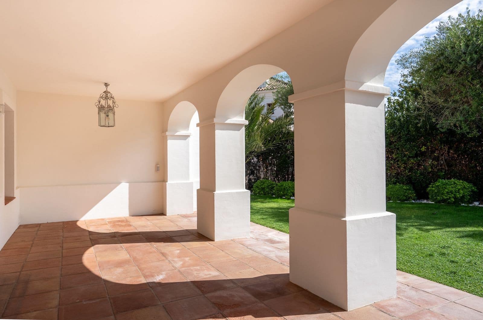 6 soveværelse Villa til salg i Guadalmina med swimmingpool garage - € 3.450.000 (Ref: 10139444)