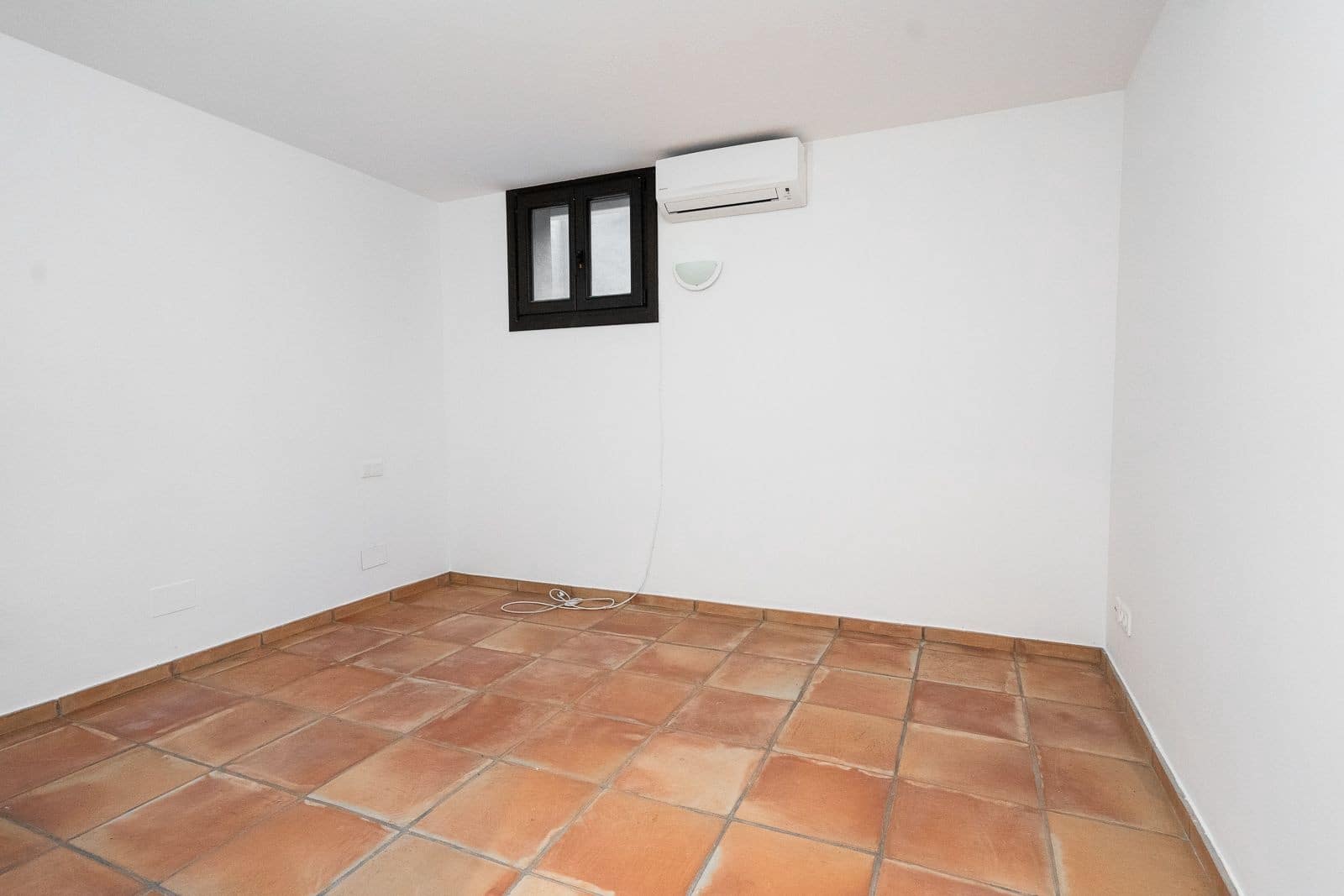 6 soveværelse Villa til salg i Guadalmina med swimmingpool garage - € 3.450.000 (Ref: 10139444)