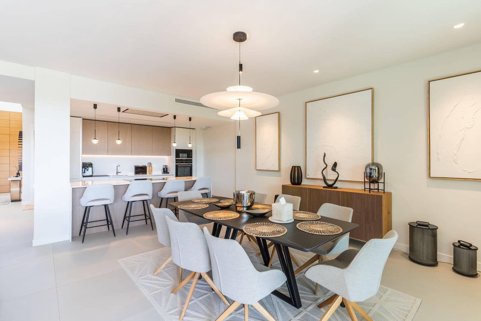 Pareado de 4 habitaciones en Marbella en venta con piscina garaje - 2.550.000 € (Ref: 10139445)