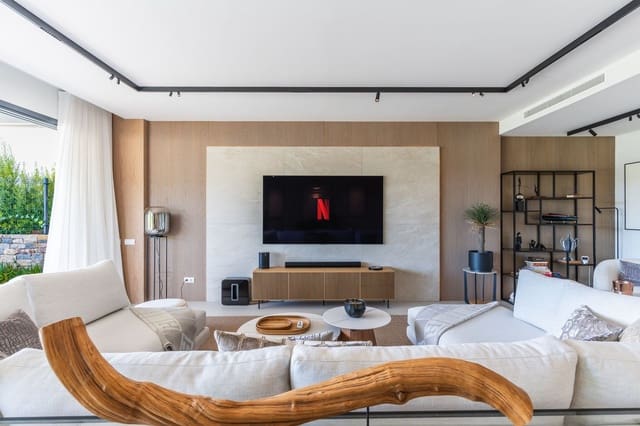 Pareado de 4 habitaciones en Marbella en venta con piscina garaje - 2.550.000 € (Ref: 10139445)