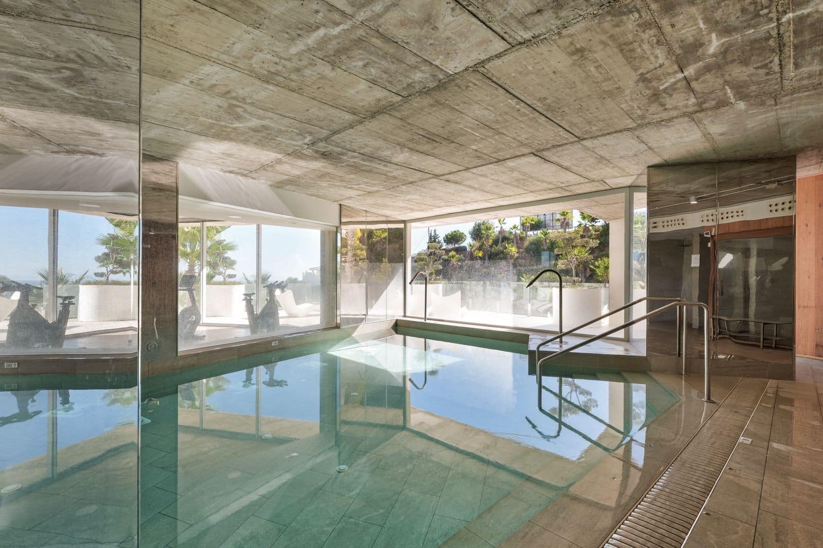 2 Zimmer Apartment zu verkaufen in Benalmadena mit Pool Garage - 665.000 € (Ref: 10146742)