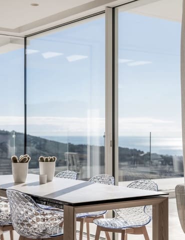 3 soverom Penthouse til salgs i Ojen med svømmebasseng garasje - € 1 675 000 (Ref: 10146751)