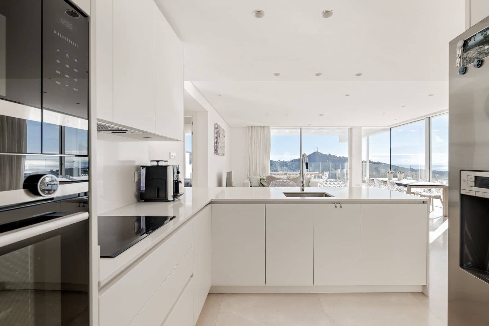 3 soverom Penthouse til salgs i Ojen med svømmebasseng garasje - € 1 675 000 (Ref: 10146751)
