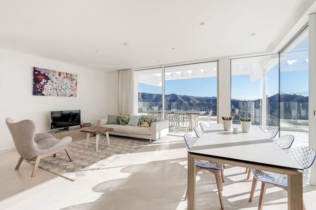 3 soverom Penthouse til salgs i Ojen med svømmebasseng garasje - € 1 675 000 (Ref: 10146751)