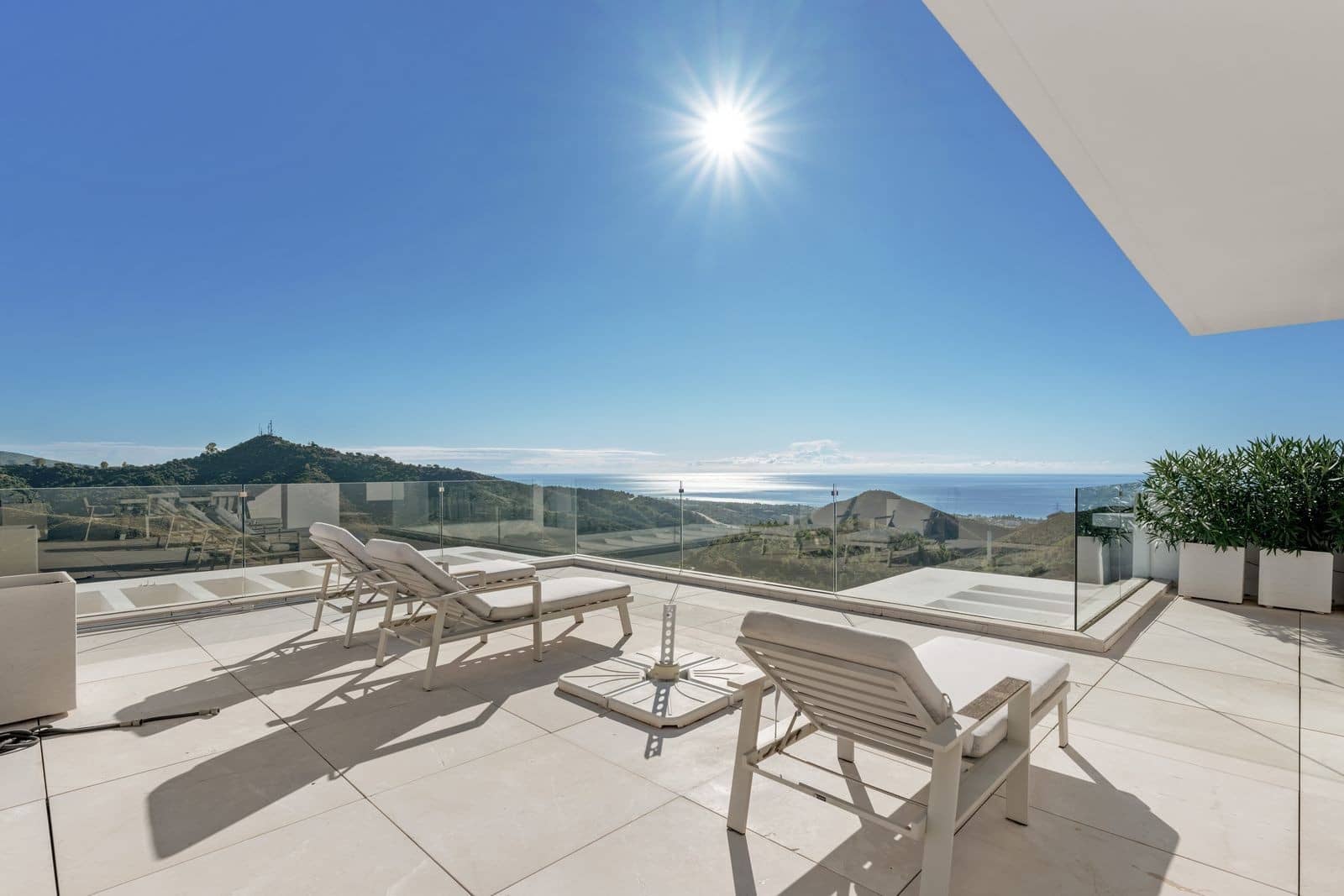 3 soverom Penthouse til salgs i Ojen med svømmebasseng garasje - € 1 675 000 (Ref: 10146751)