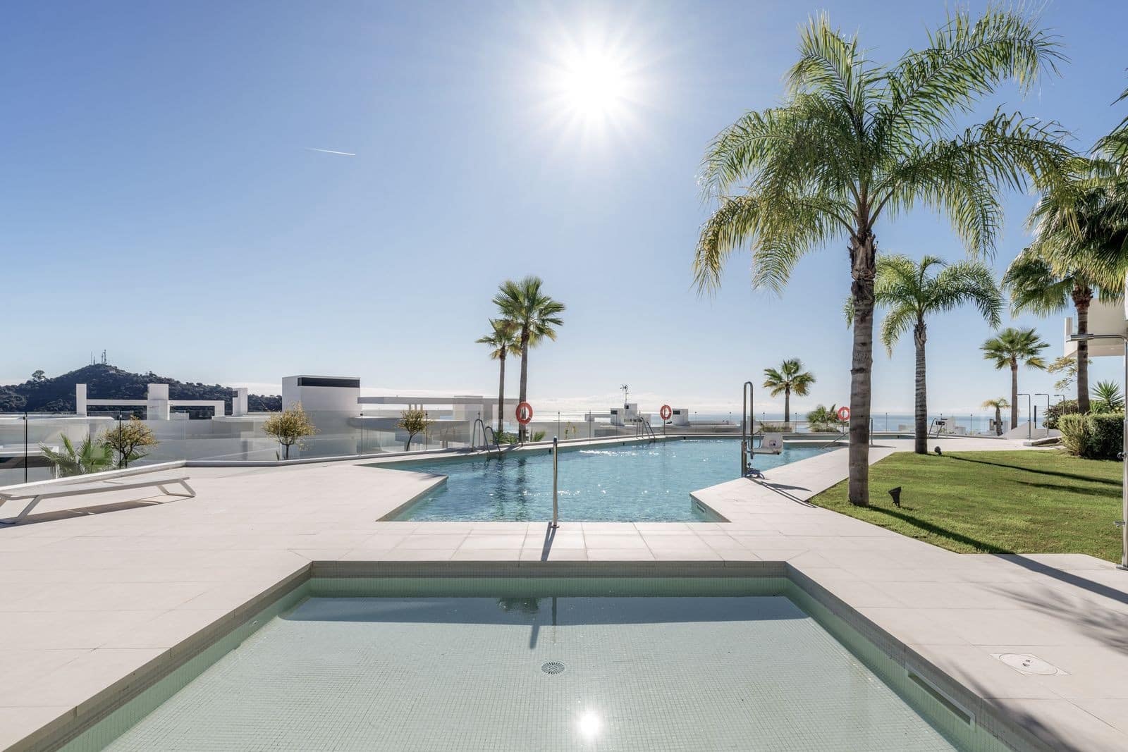 3 soverom Penthouse til salgs i Ojen med svømmebasseng garasje - € 1 675 000 (Ref: 10146751)