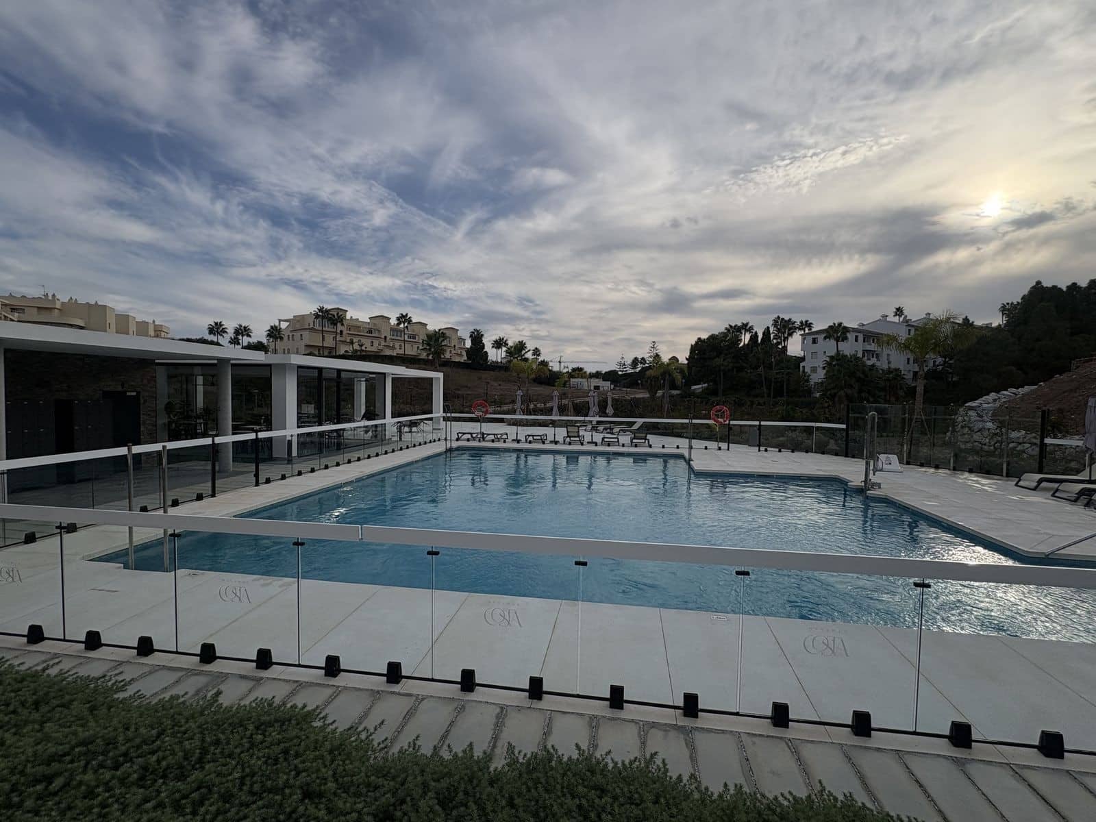 3 soveværelse Lejlighed til salg i El Chaparral med swimmingpool garage - € 595.000 (Ref: 10154929)