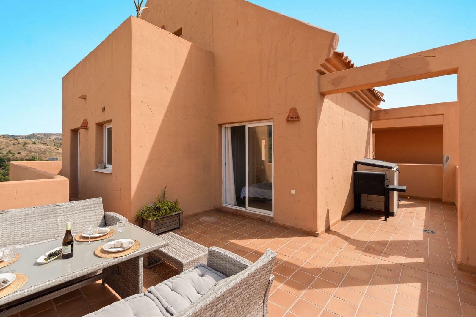 2 quarto Penthouse para venda em Marbella com piscina garagem - 435 000 € (Ref: 10154930)