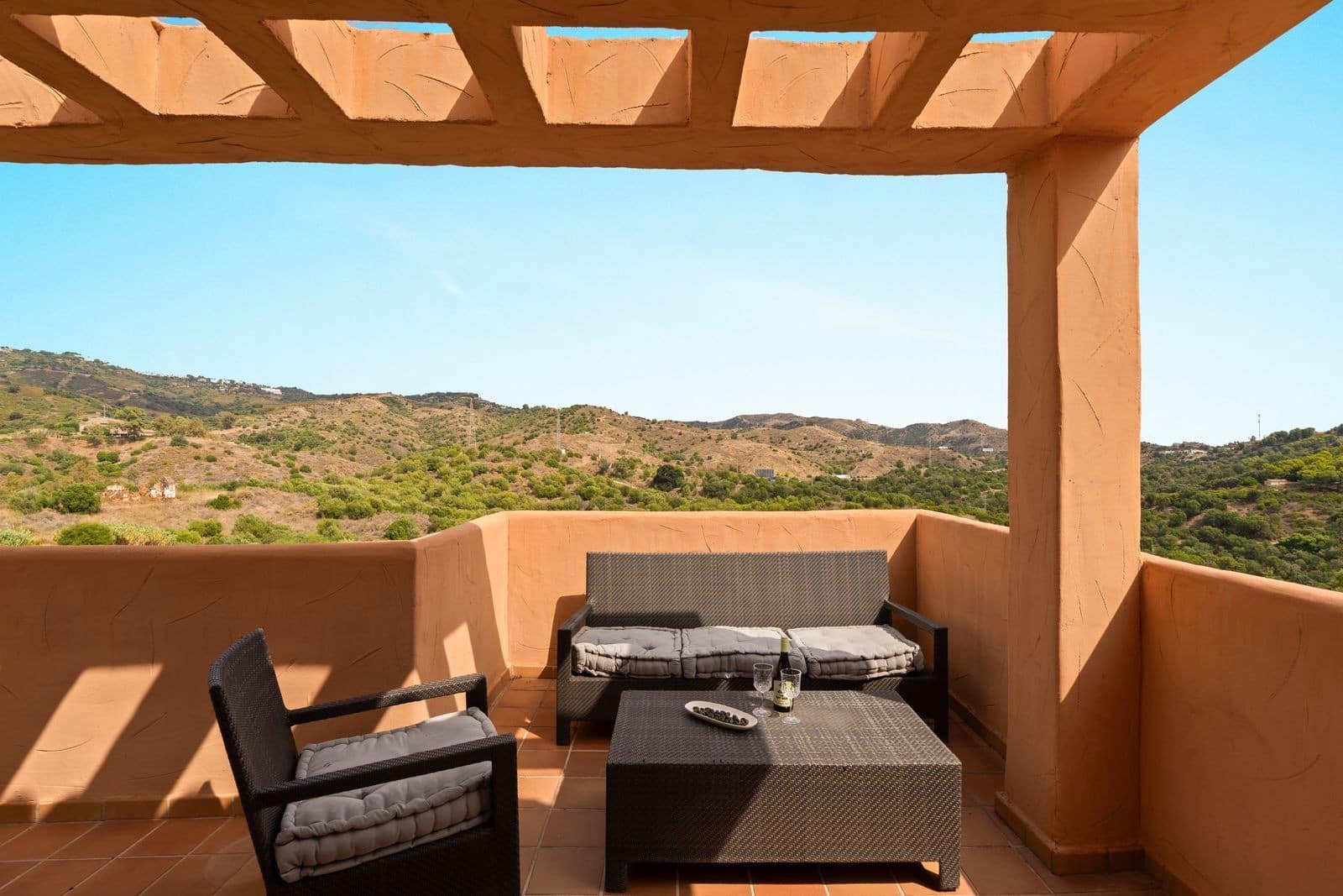 2 quarto Penthouse para venda em Marbella com piscina garagem - 435 000 € (Ref: 10154930)