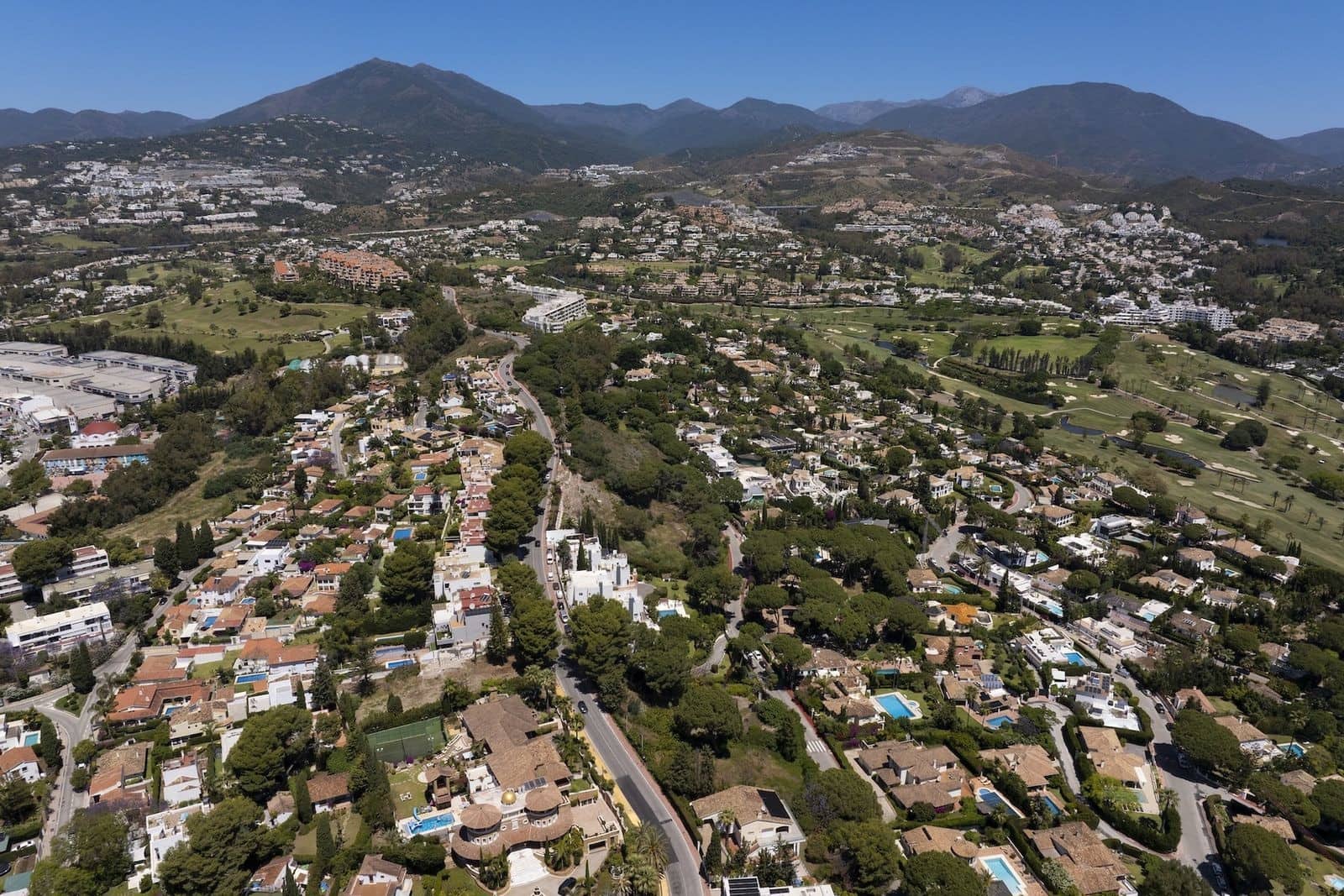 Tomt till salu i Nueva Andalucia - 2 975 000 € (Ref: 10154933)