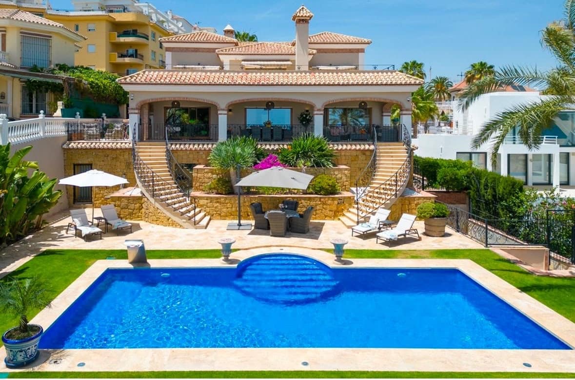 4 chambre Villa/Maison à vendre à La Cala de Mijas avec piscine garage - 2 950 000 € (Ref: 10154934)