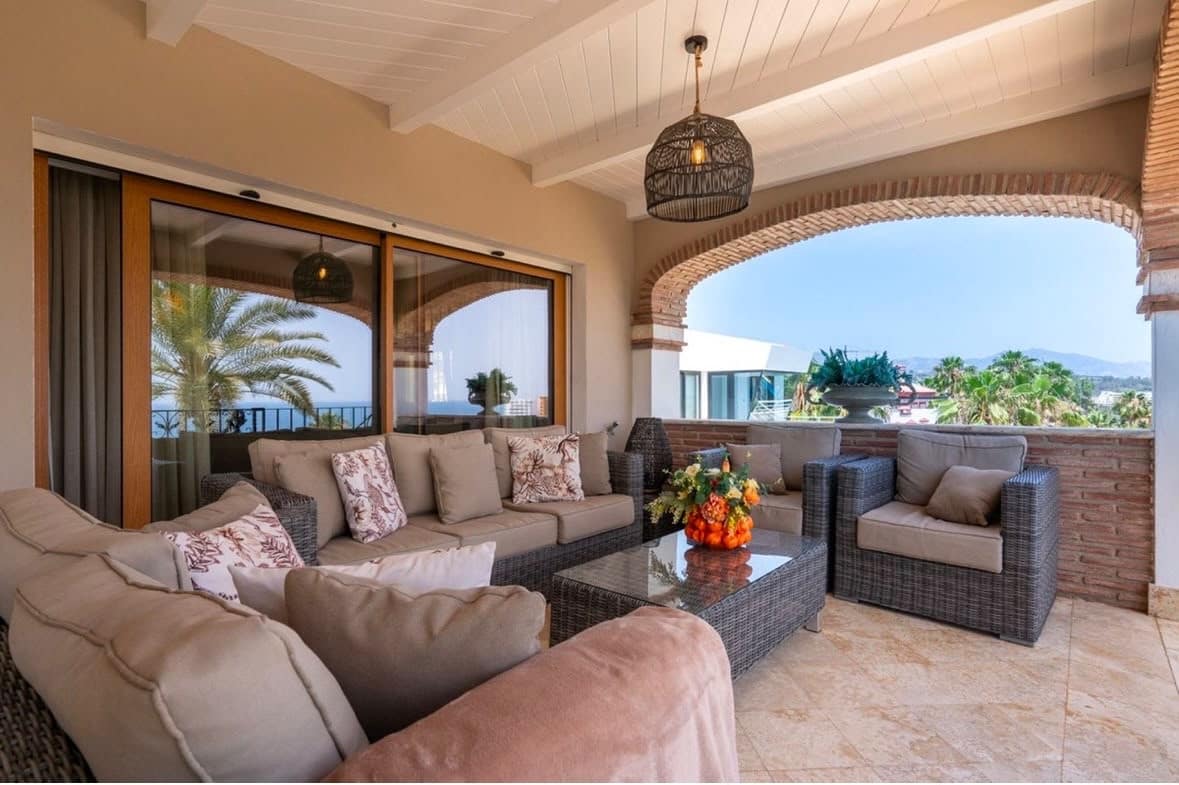 4 chambre Villa/Maison à vendre à La Cala de Mijas avec piscine garage - 2 950 000 € (Ref: 10154934)
