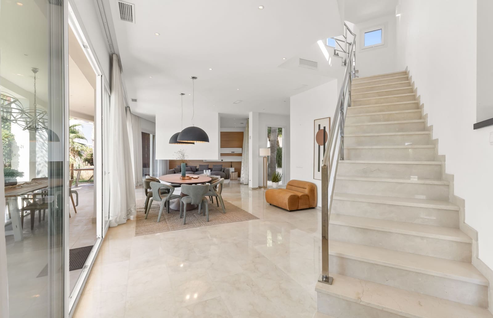 4 soveværelse Villa til salg i Marbella med swimmingpool garage - € 2.450.000 (Ref: 10157630)