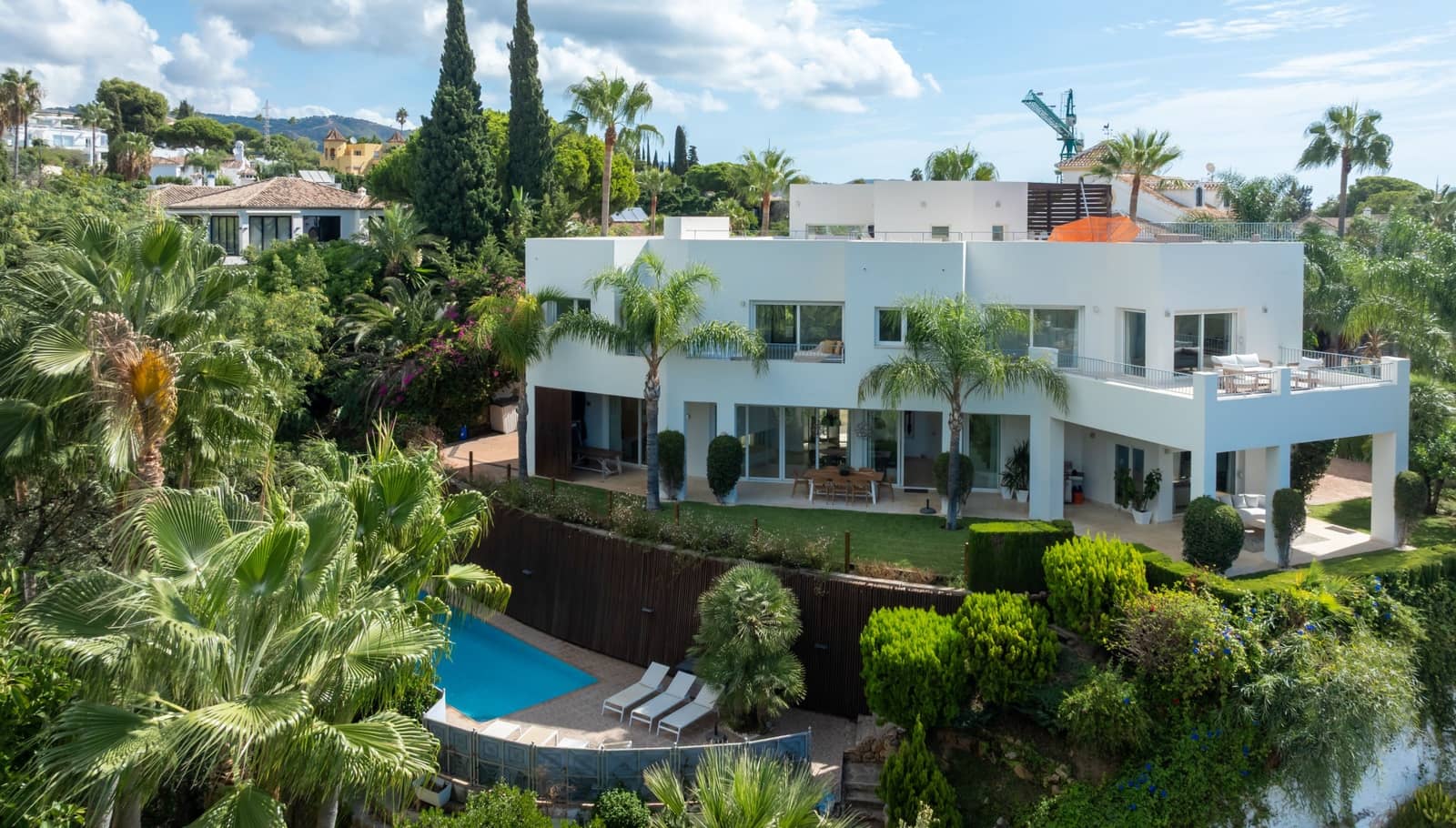4 soveværelse Villa til salg i Marbella med swimmingpool garage - € 2.450.000 (Ref: 10157630)