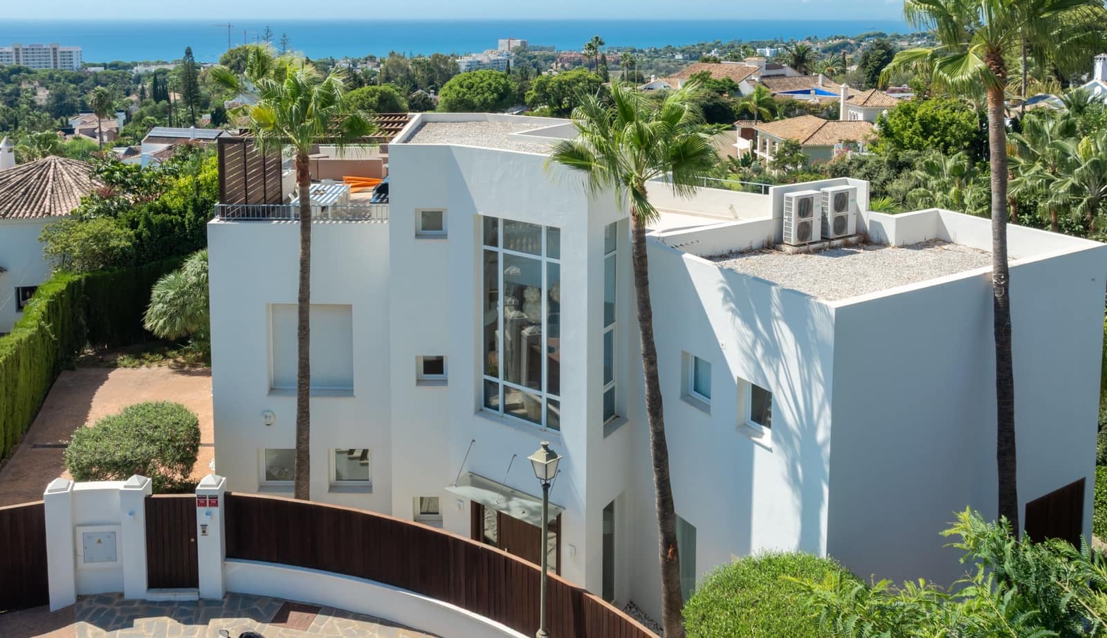 4 soveværelse Villa til salg i Marbella med swimmingpool garage - € 2.450.000 (Ref: 10157630)