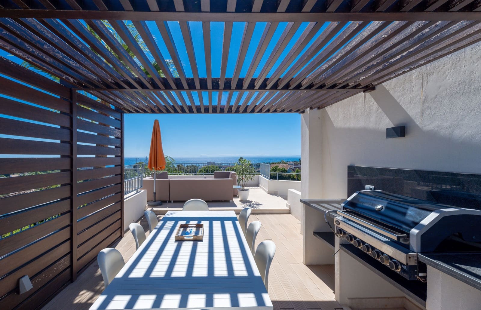 4 soveværelse Villa til salg i Marbella med swimmingpool garage - € 2.450.000 (Ref: 10157630)