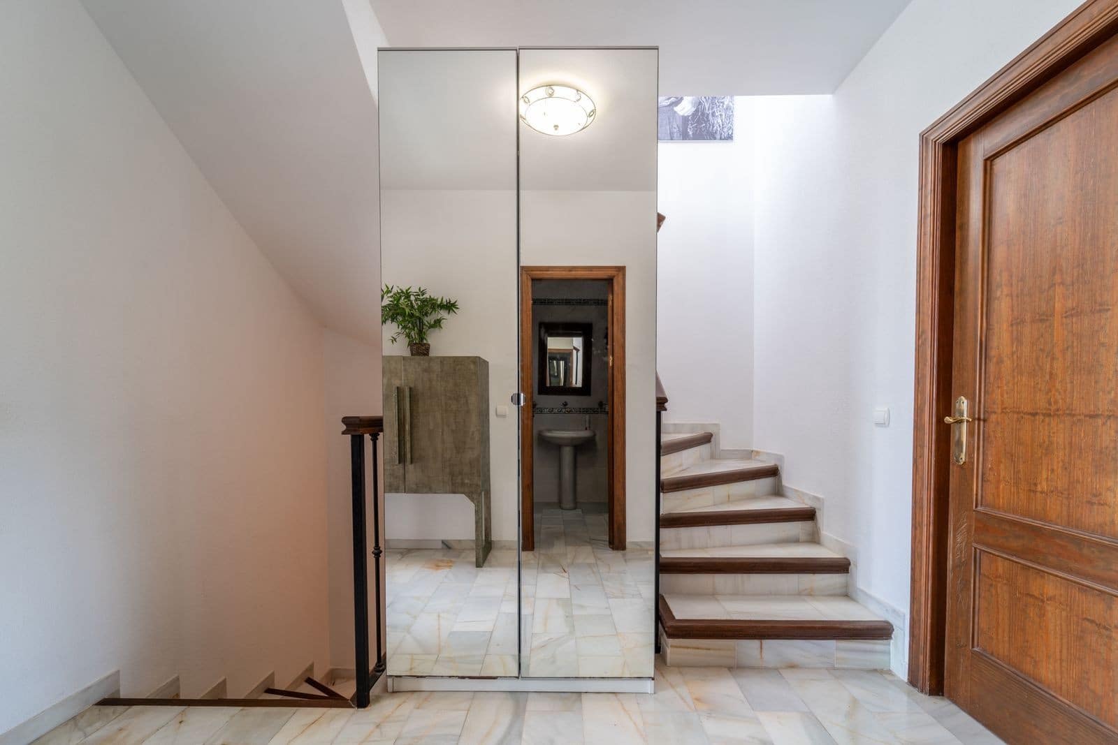 3 bedroom Townhouse for sale in Marbella with pool garage - € 875,000 (Ref: 10168421)