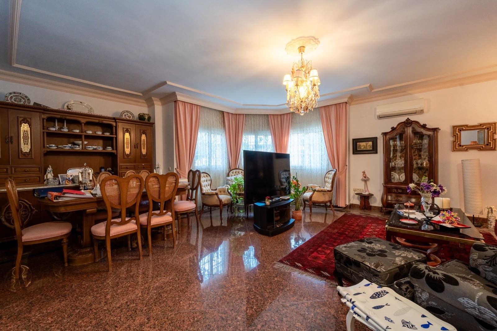 5 soverom Villa til salgs i Fuengirola med garasje - € 895 000 (Ref: 10171232)