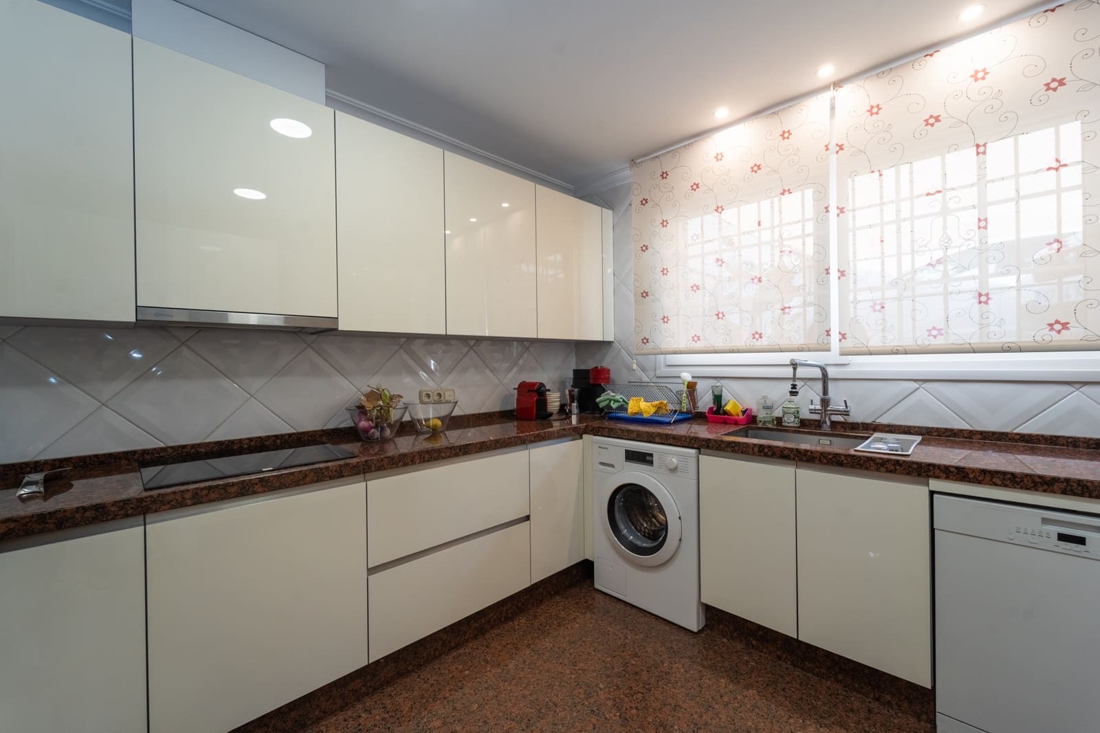 5 soverom Villa til salgs i Fuengirola med garasje - € 895 000 (Ref: 10171232)