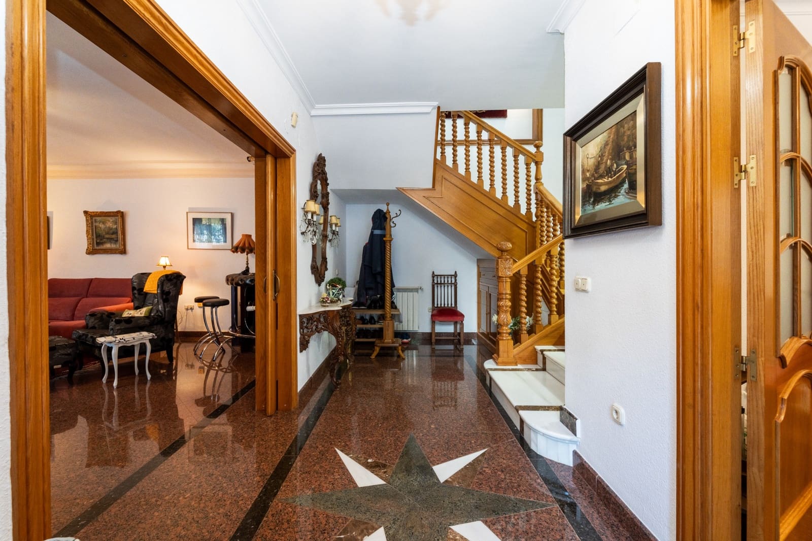 5 soverom Villa til salgs i Fuengirola med garasje - € 895 000 (Ref: 10171232)